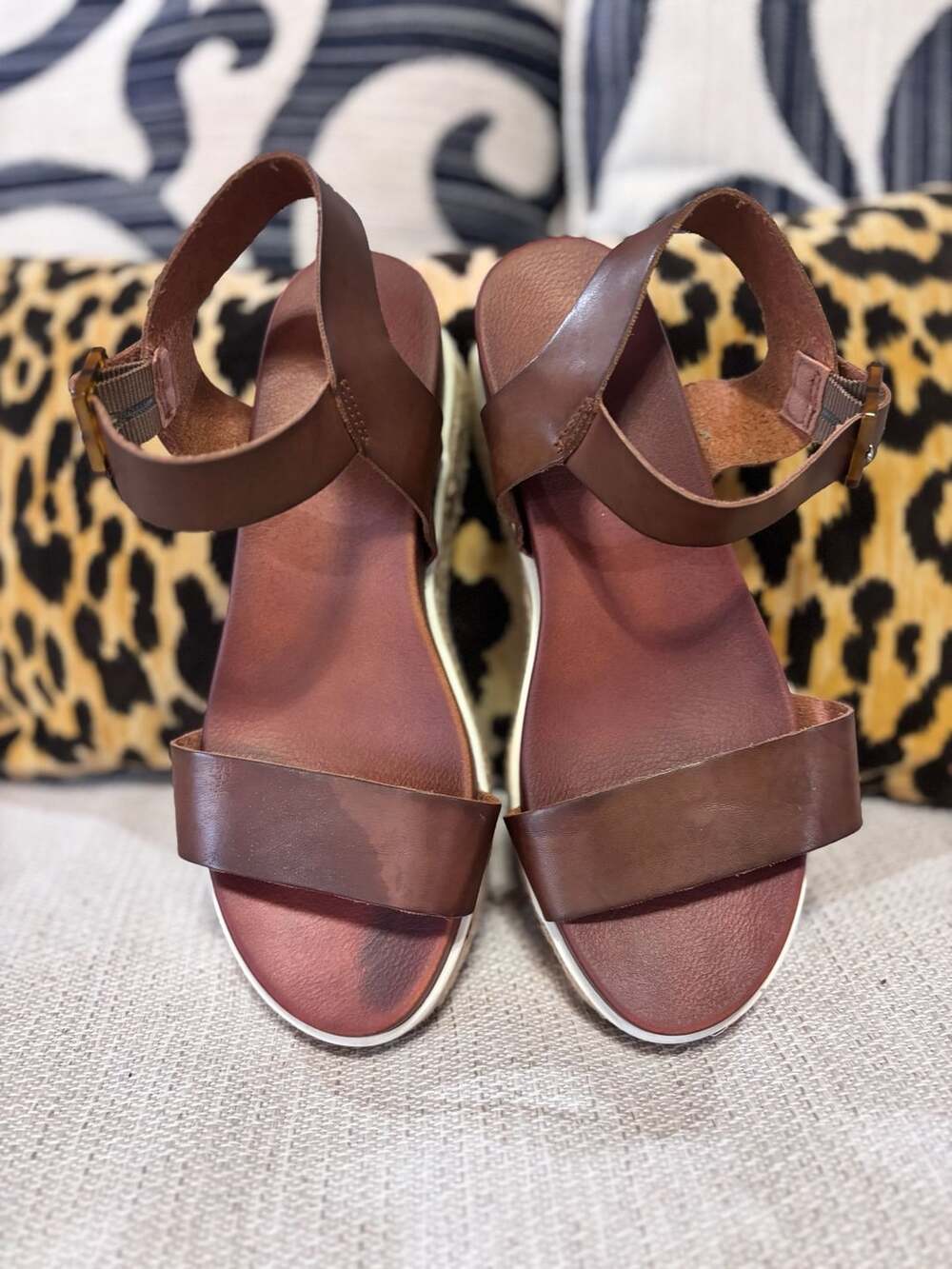 MIA Lunna Platform Sandal Size 6.5 Brown